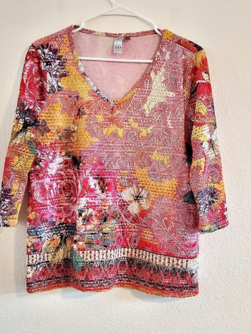 Thomas & Olivia Multicolor Casual Floral V-Neck Tunic Size M